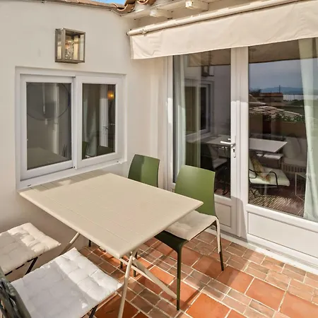 Apartment Magnificent - Ac- 2br- *